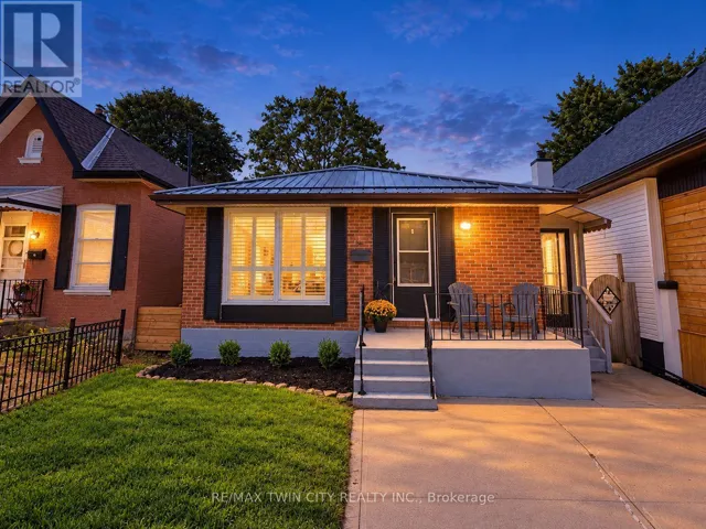 16 BURWELL STREET, Brantford, Ontario N3T4T6