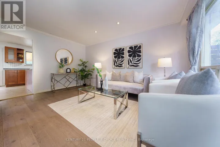172 HOLLYBERRY TRAIL, Toronto (Hillcrest Village), Ontario M2H2P4