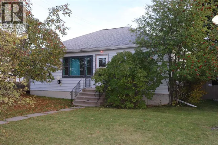 5015 6 Avenue, Edson, Alberta T7E1T5