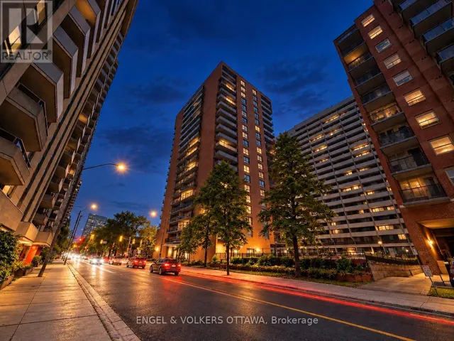 606 - 475 LAURIER AVENUE W, Ottawa, Ontario K1R7X1