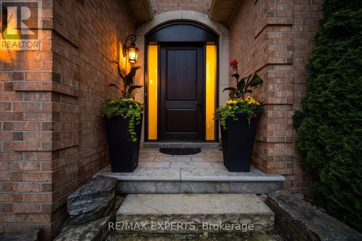 904 DAMASCUS COURT, Newmarket (Stonehaven-Wyndham), Ontario L3X1L1