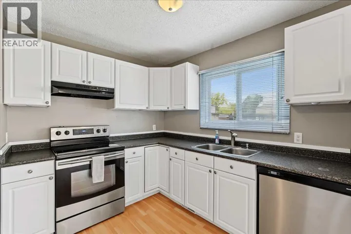 1215 137 Avenue SE, Calgary, Alberta t2j6n3