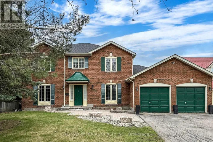 2 CRAIGLEITH CRESCENT, Richmond Hill (Oak Ridges Lake Wilcox), Ontario L4E2L5
