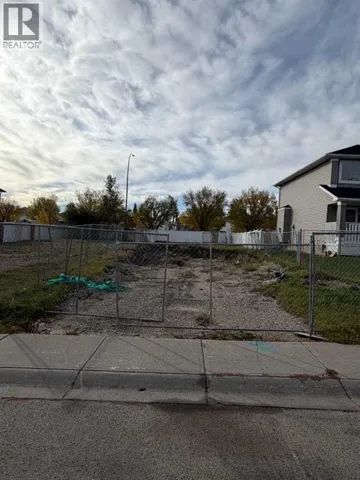23 Citadel Peak Circle NW, Calgary, Alberta T3G4E8