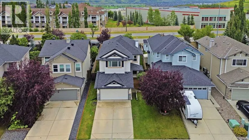 38 Chapman Close SE, Calgary, Alberta T2X3S8