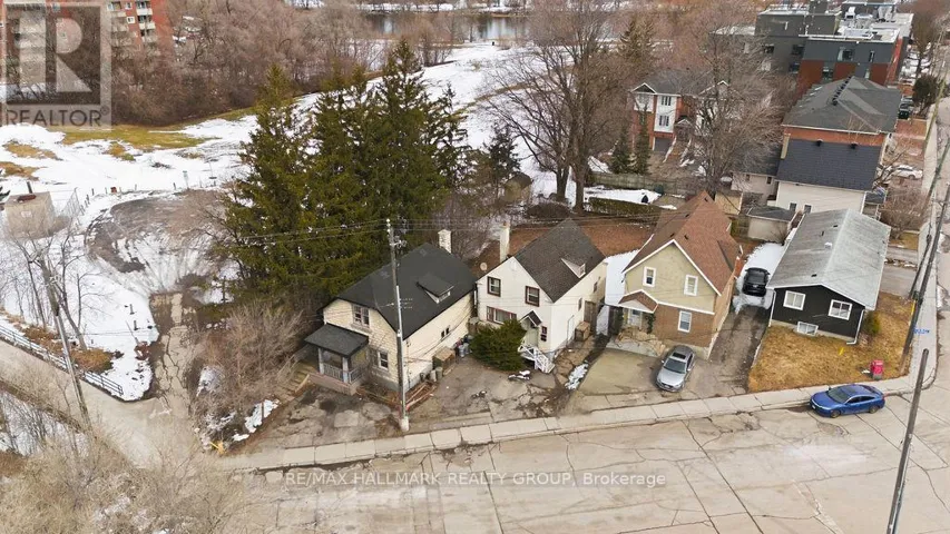5 & 7 HURDMAN ROAD, Ottawa, Ontario K1N8N6