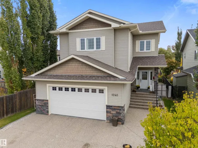 1240 WESTERRA CR, Stony Plain, Alberta T7Z0B2