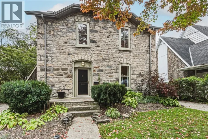 75 POLLOCK Avenue, Cambridge, Ontario N1R2B4