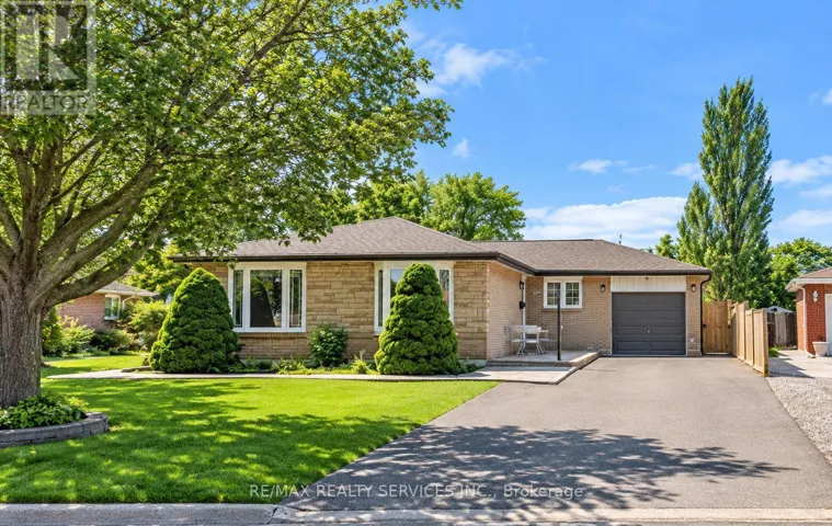 117 BRENTWOOD DRIVE, Brampton (Avondale), Ontario L6T1R1
