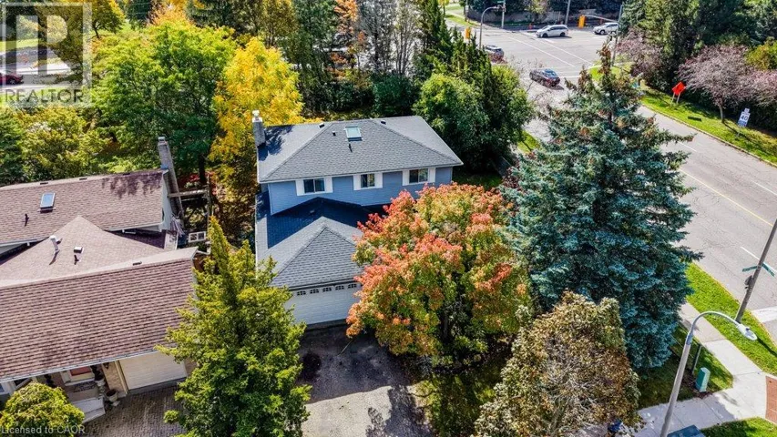 469 WESTVALE Drive, Waterloo, Ontario N2T1S9