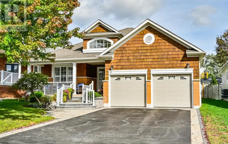 35 KIMBERLY DRIVE, Whitby (Brooklin), Ontario L1M1K5