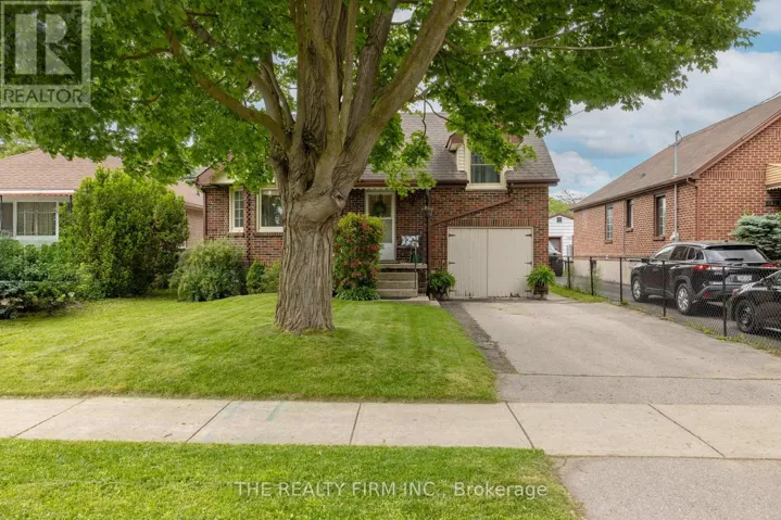 384 SPRUCE STREET, London East (East H), Ontario N5W4N7