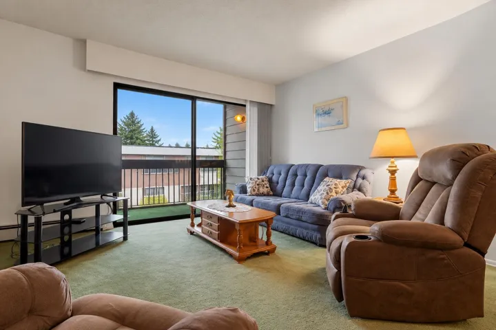 220 2277 MCCALLUM ROAD, Abbotsford, British Columbia V2S6H9