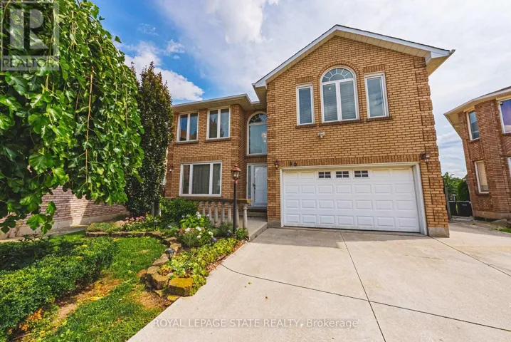 90 FAIRINGTON CRESCENT, Hamilton (Kentley), Ontario L8E3N4
