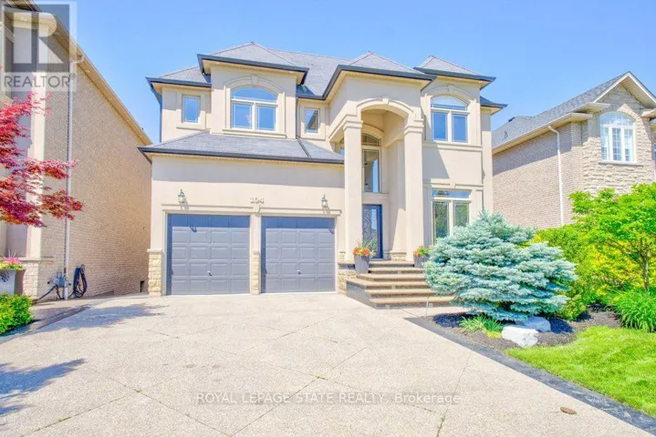 104 DIIORIO CIRCLE, Hamilton (Meadowlands), Ontario L9K1T2