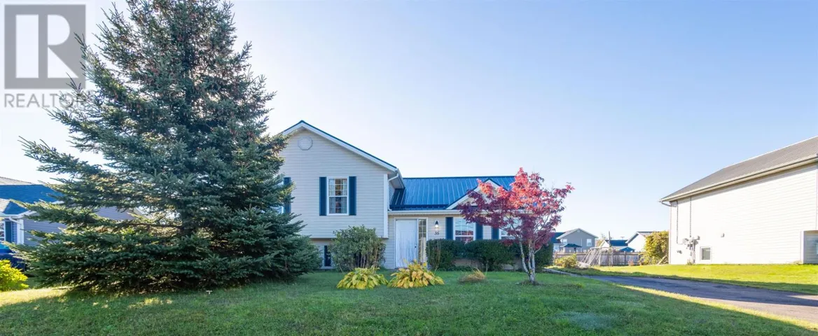 35 Barbour Circle, Charlottetown, Prince Edward Island C1A9S9