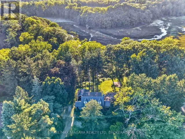 1577 GREGORY ROAD, St. Catharines (Rural Fourth), Ontario L2R6P9