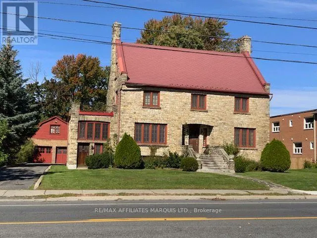 425 SECOND ST. E STREET E, Cornwall, Ontario K6H1Z2