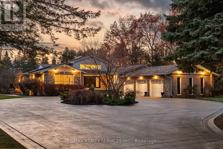 546 CONSERVATION DRIVE, Brampton (Snelgrove), Ontario L6Z0B8