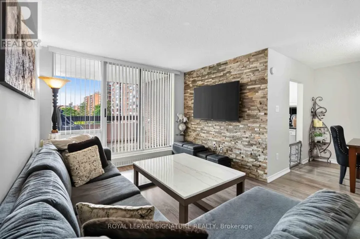 512 - 1615 BLOOR STREET, Mississauga (Applewood), Ontario L4X1S2