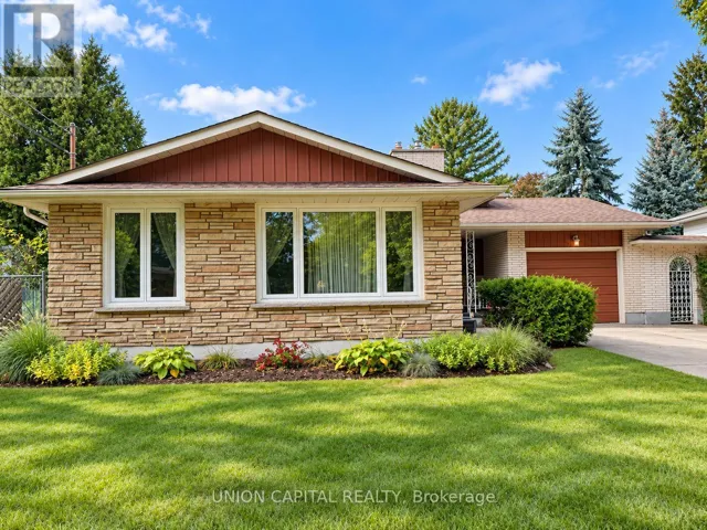 21 CROYDON DRIVE, St. Catharines (Port Weller), Ontario L2M1J3