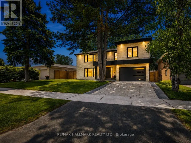 30 KELLYTHORNE DRIVE, Toronto (Parkwoods-Donalda), Ontario M3A2L4
