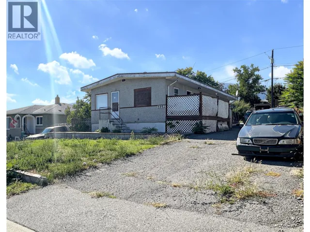 5952 Okanagan Street, Oliver, British Columbia V0H1T0
