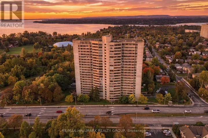 1005 - 415 GREENVIEW AVENUE, Ottawa, Ontario K2B8G5