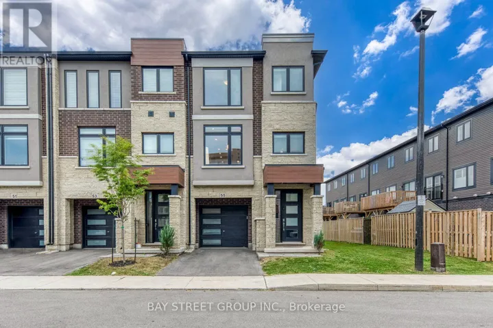 55 SENTINEL LANE, Hamilton (Mountview), Ontario L9C0E8
