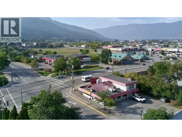 21 & 61 Shuswap Street NW, Salmon Arm, British Columbia V1E4N7