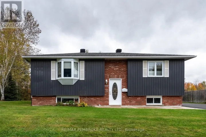 1108 BOUNDARY ROAD, Pembroke, Ontario K8A7X1