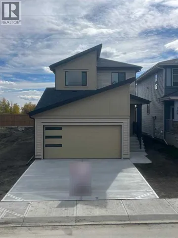 192 Southborough Common, Cochrane, Alberta T4C3J5