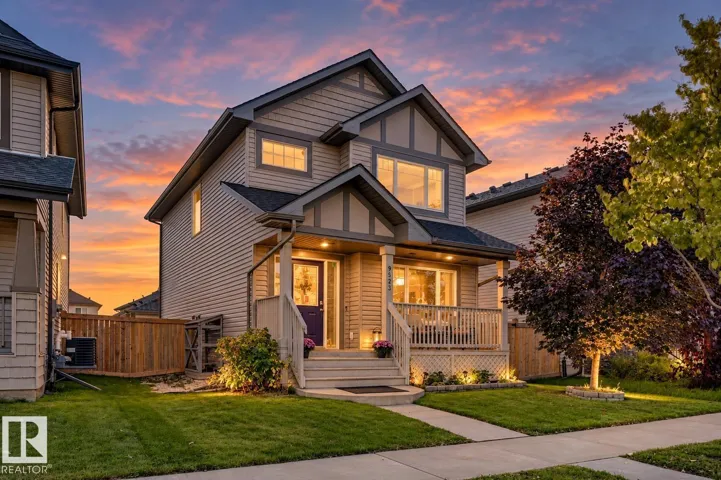 9523 212 ST NW, Edmonton, Alberta T5T4J6