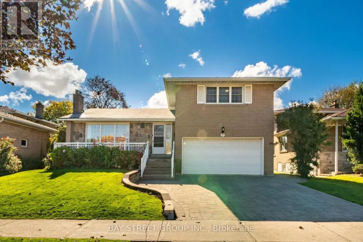 203 CASSANDRA BOULEVARD, Toronto (Parkwoods-Donalda), Ontario M3A1T5