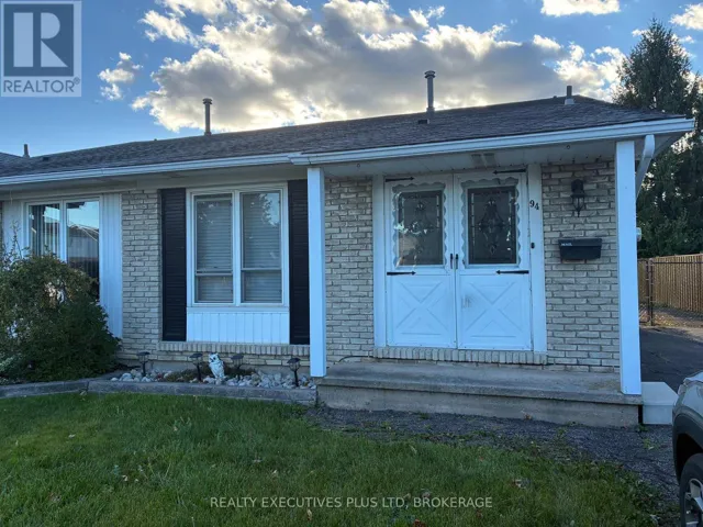 94 CARRIAGE ROAD, St. Catharines (Secord Woods), Ontario L2P3S8