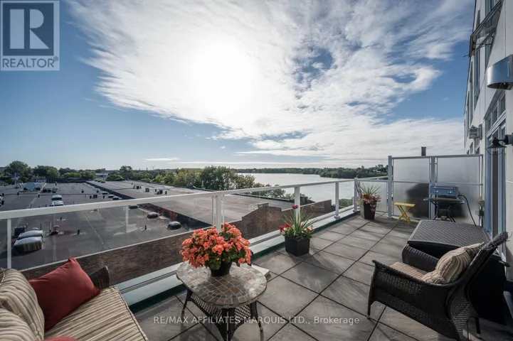 307 - 703 COTTON MILL STREET, Cornwall, Ontario K6H0E7