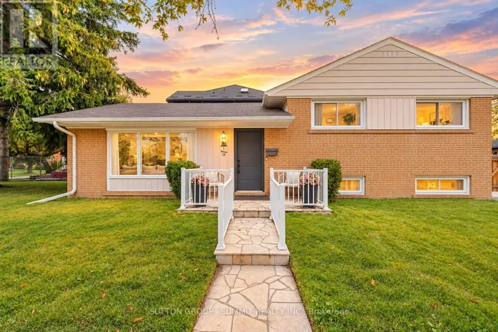 1 LAGOS ROAD, Toronto (Rexdale-Kipling), Ontario M9W4E3