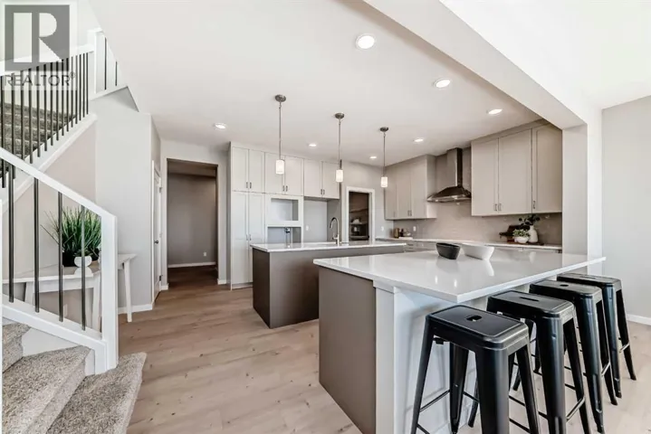 153 Rangeview Path SE, Calgary, Alberta T3S0W3