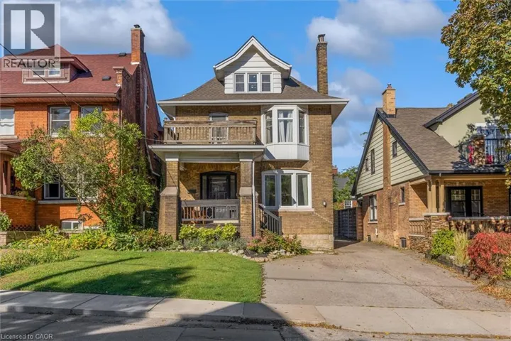 52 FAIRMOUNT Avenue, Hamilton, Ontario L8P3Z5