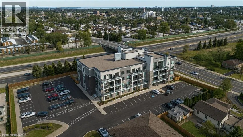 120 SPRINGVALLEY Crescent Unit# 107, Hamilton, Ontario L9C0E4