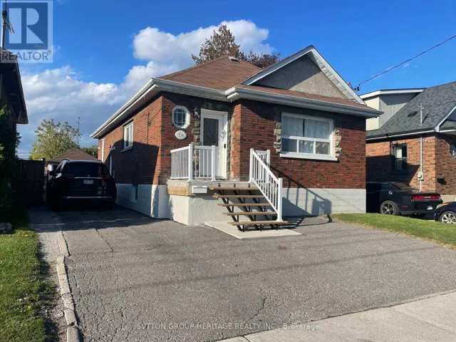 236 MCNAUGHTON AVENUE, Oshawa (Central), Ontario L1H3B6