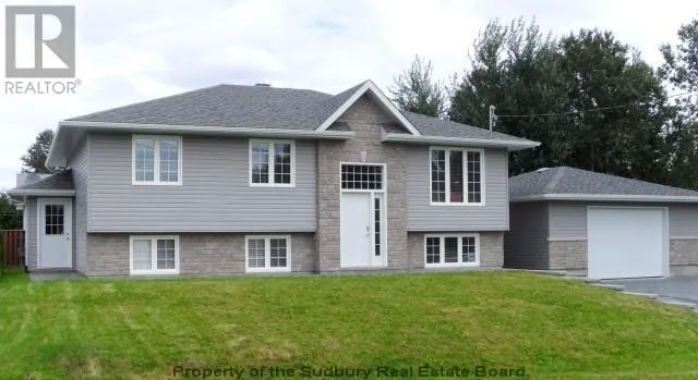 2460 EMILY Street, Sudbury, Ontario P3A2L3