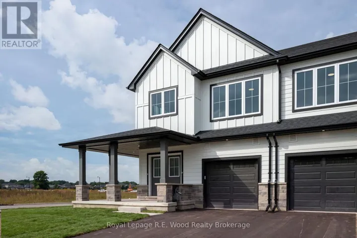 3 HOYLAKE ROAD, St. Thomas, Ontario N5R0R9