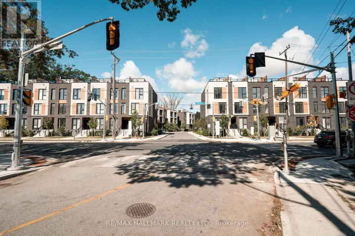3 - 170 CLONMORE AVENUE, Toronto (Birchcliffe-Cliffside), Ontario M1N0B9