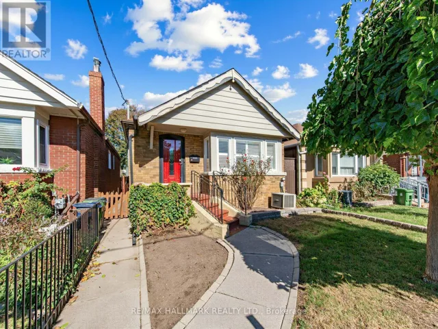 224 O' CONNOR DRIVE, Toronto (East York), Ontario M4J2T4