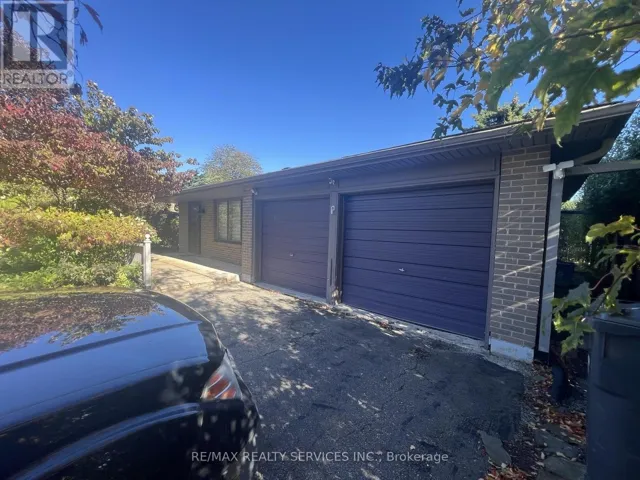 39 GOLF VIEW DRIVE, Brampton (Brampton East), Ontario L6W1A4
