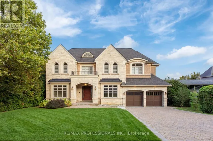 191 EDENBRIDGE DRIVE, Toronto (Edenbridge-Humber Valley), Ontario M9A3G7
