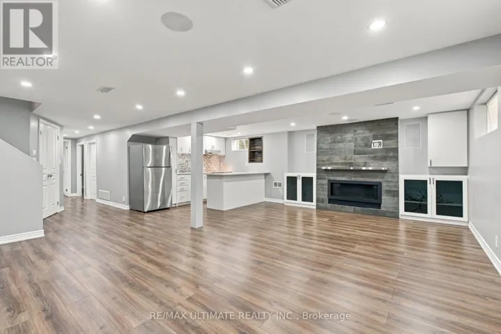 7639 KITTRIDGE DRIVE, Mississauga (Malton), Ontario L4T3L9