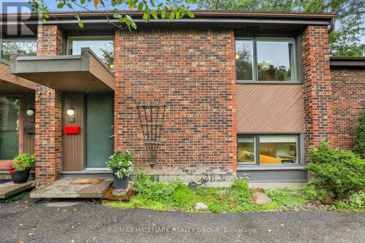 6 - 525 HILSON AVENUE, Ottawa, Ontario K1Z6C9