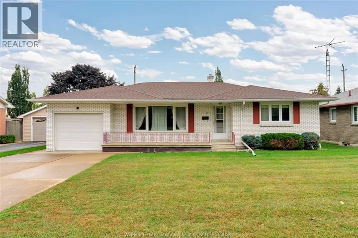 16 PULFORD, Leamington, Ontario N8H2J3